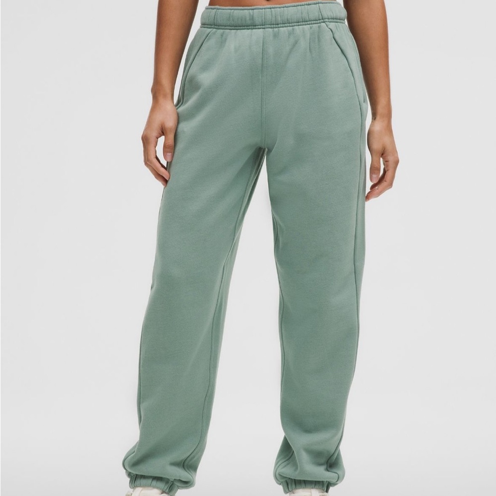 NWT Lululemon Scuba Mid-Rise Oversized Joggers in Crater Blue Size Large